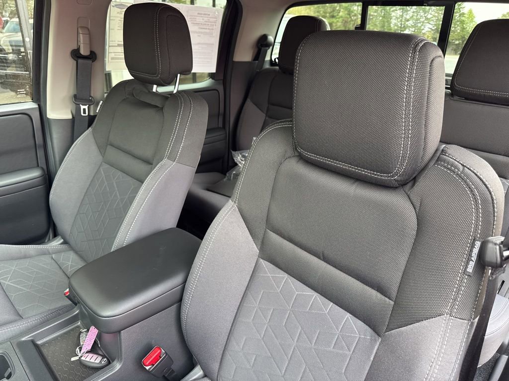 Used 2026 Nissan Frontier SV w/ SV Convenience Package image 25