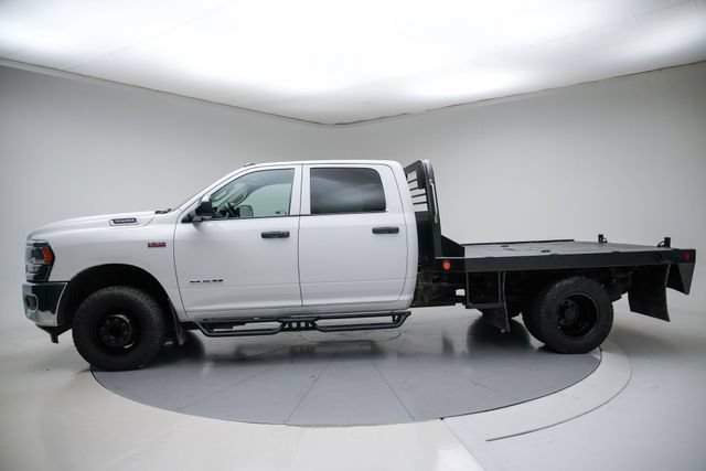 Used 2020 RAM 3500 Tradesman w/ Chrome Appearance Group AWD/4WD image 2