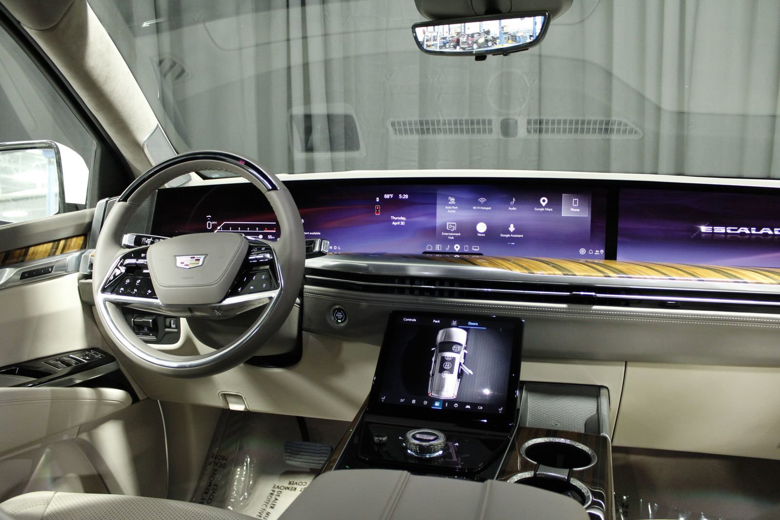 Used 2025 Cadillac Escalade Sport Platinum AWD/4WD image 13