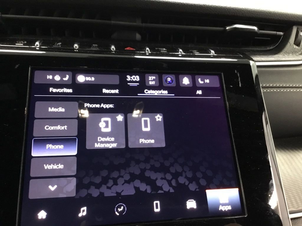 Used 2023 Jeep Grand Cherokee Altitude image 34