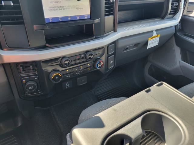 New 2026 Ford F250 XL w/ XL Off-Road Package image 33