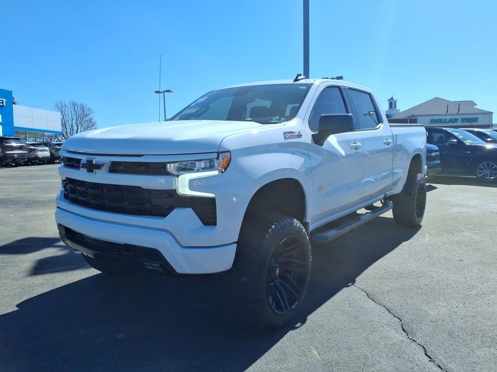 Used 2023 Chevrolet Silverado 1500 RST image 1