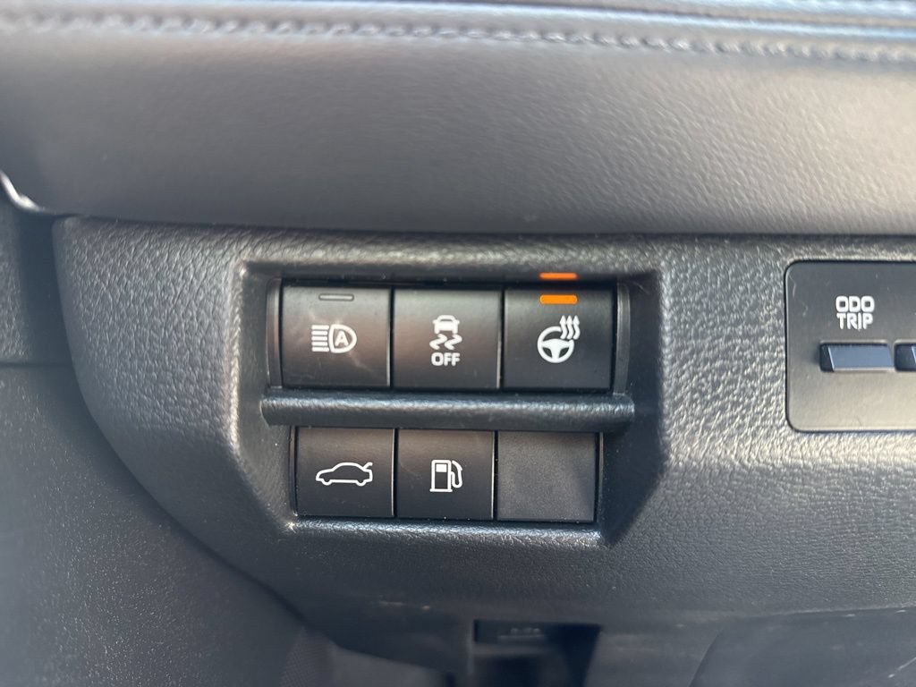 Used 2019 Toyota Avalon Touring w/ All Weather Liner Package FWD image 10