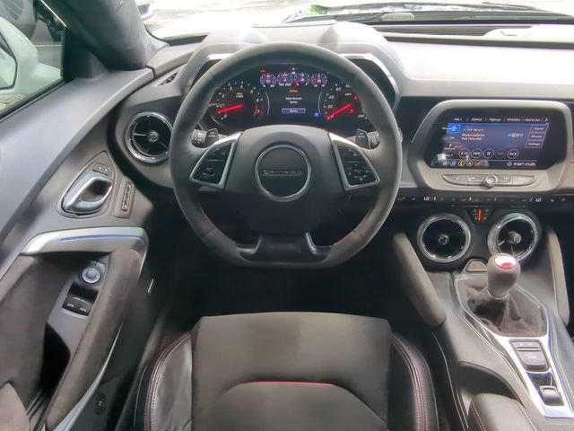 Used 2020 Chevrolet Camaro ZL1 image 16