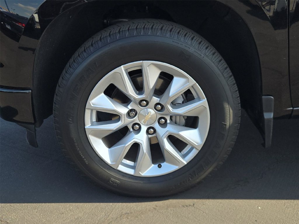 Certified 2022 Chevrolet Silverado 1500 Custom RWD image 24