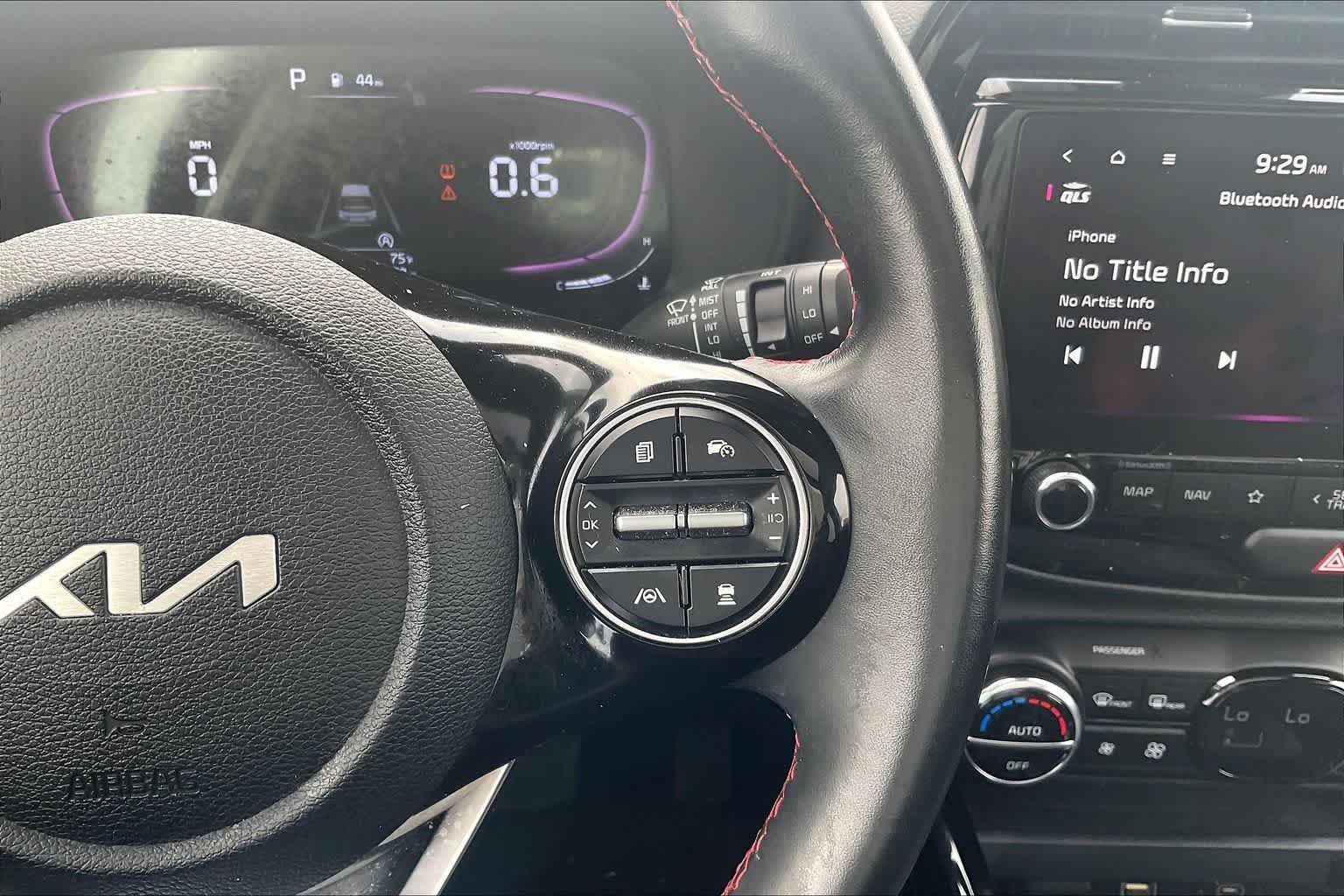 Used 2024 Kia Soul GT-Line w/ GT-Line Technology Package FWD image 25