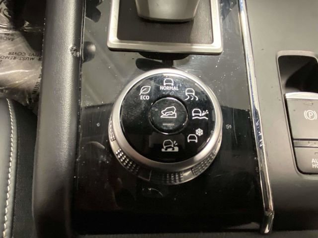 Used 2024 Mitsubishi Outlander SE image 19