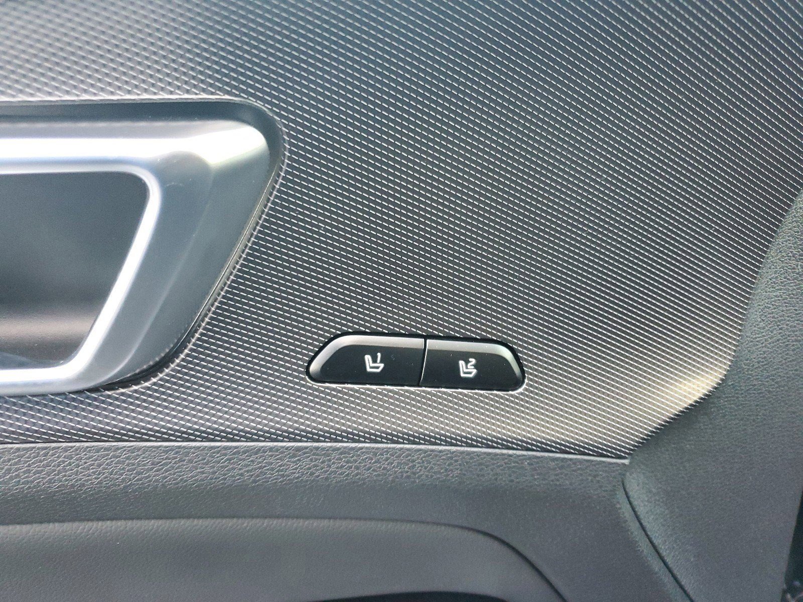 New 2025 Kia Sportage SX image 19