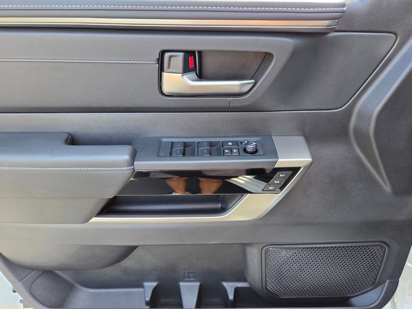 Used 2026 Toyota Tundra Limited w/ Limited PVM Package AWD/4WD image 17