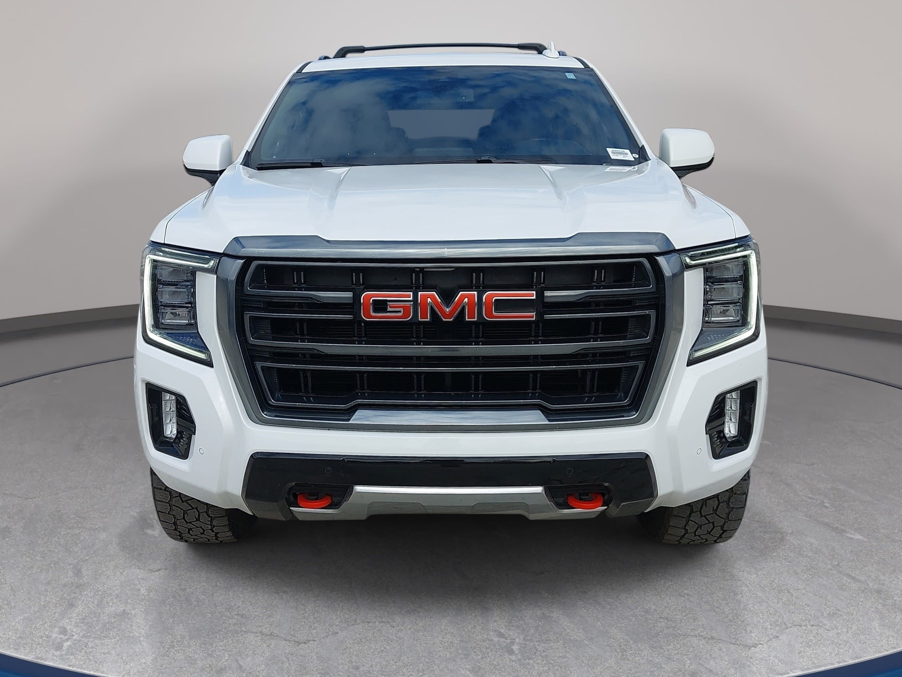 Used 2022 GMC Yukon XL AT4 AWD/4WD image 2
