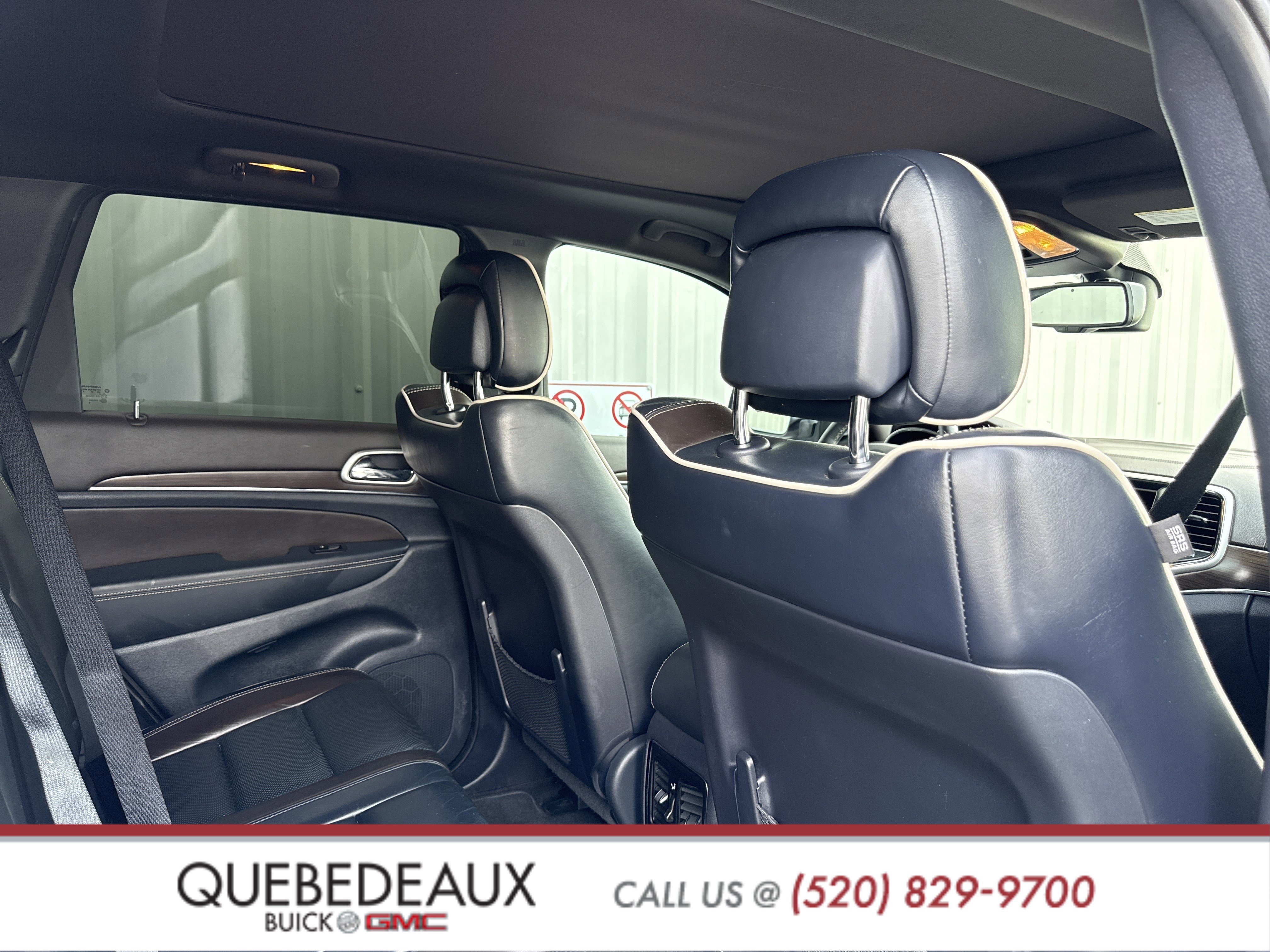 Used 2015 Jeep Grand Cherokee Overland image 38