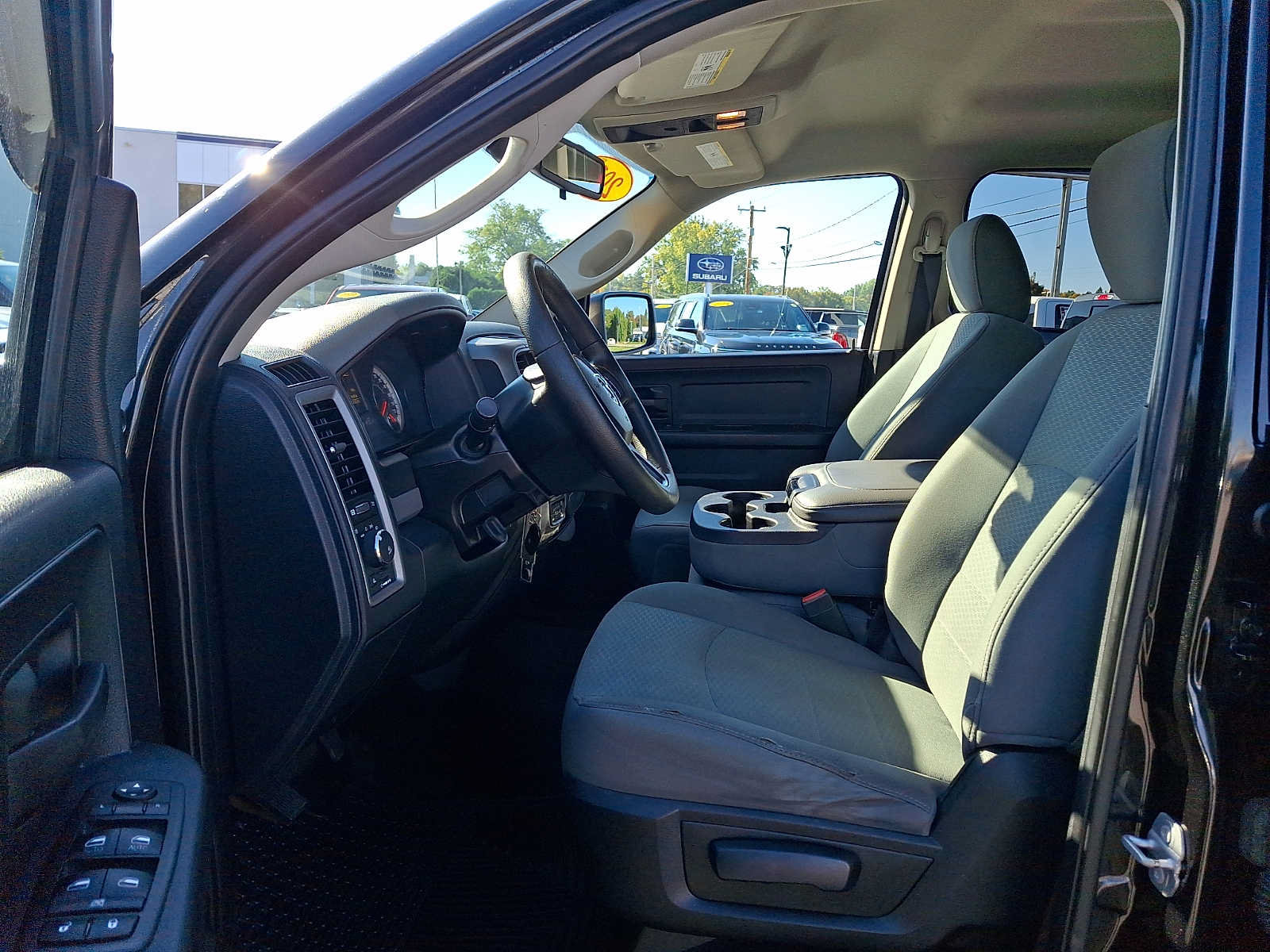 Used 2016 RAM 1500 Express w/ Black Ram 1500 Express Group AWD/4WD image 13