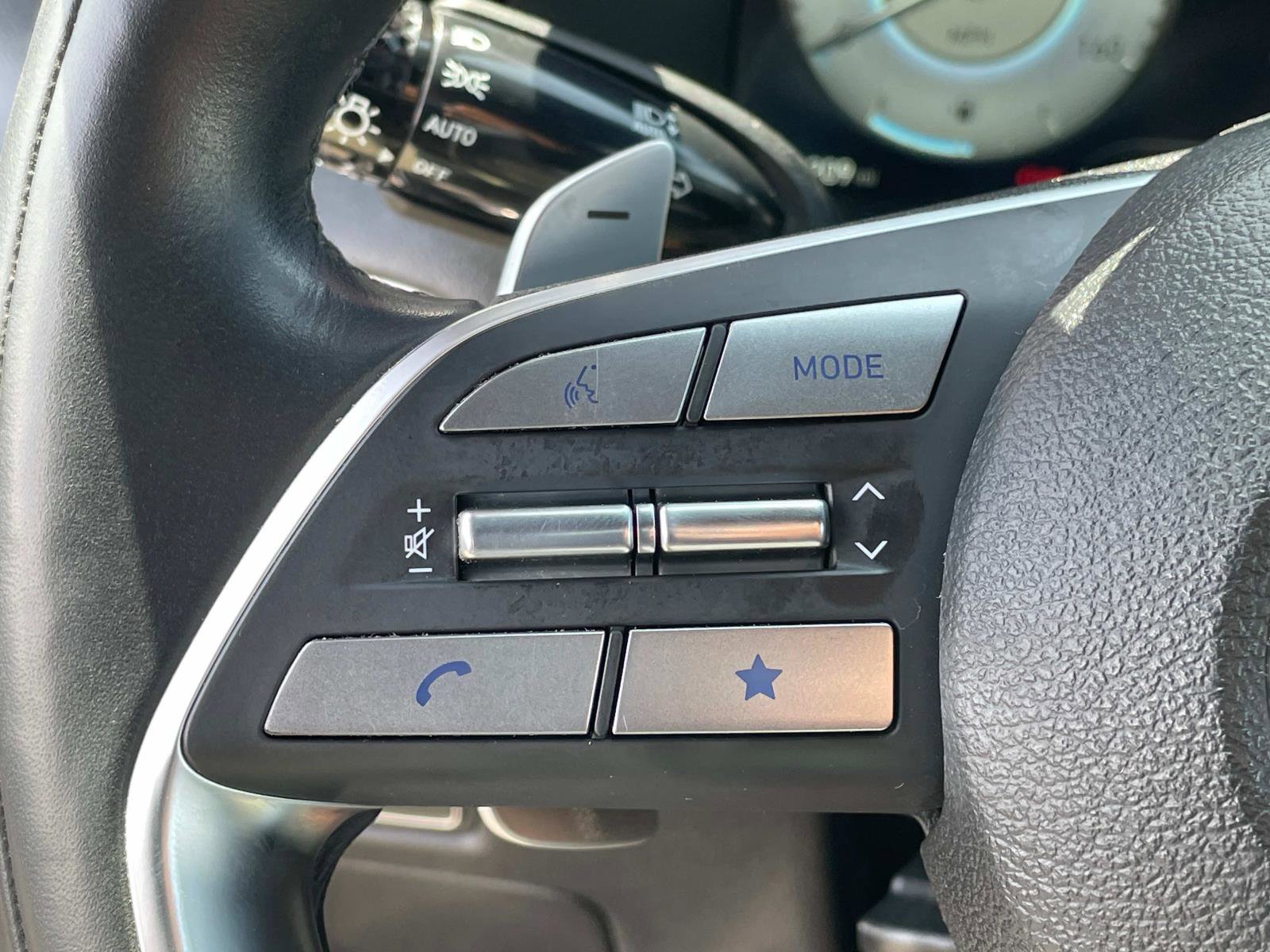 Used 2024 Hyundai Palisade Calligraphy image 9