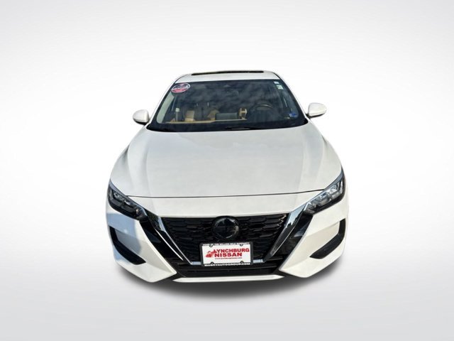 Used 2023 Nissan Sentra SV w/ SV Premium Package FWD image 3