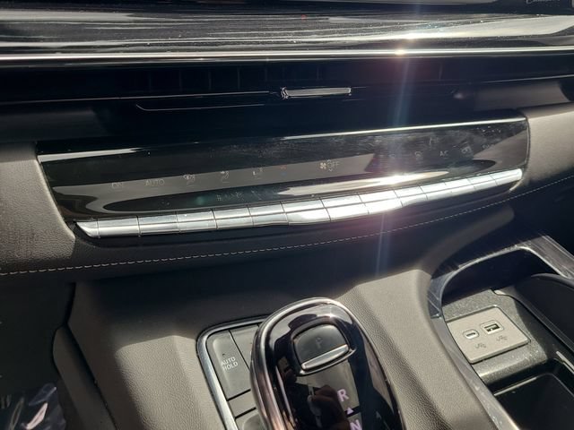 Used 2023 Cadillac Escalade Sport AWD/4WD image 32