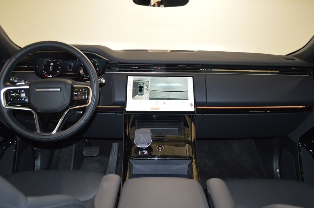 Used 2025 Land Rover Range Rover Sport SE AWD/4WD image 36