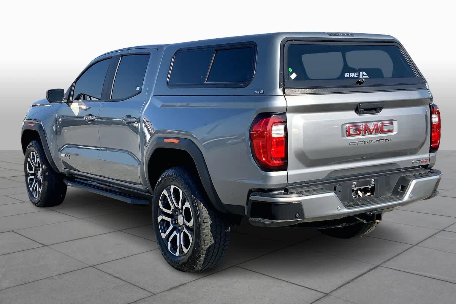 Used 2024 GMC Canyon AT4 w/ Canyon Safety Plus Package AWD/4WD image 18
