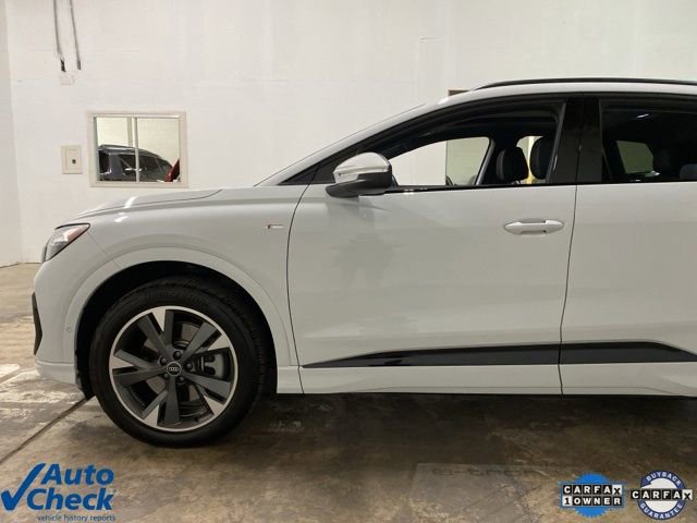 Used 2024 Audi Q4 e-tron Premium Plus w/ Premium Plus image 89