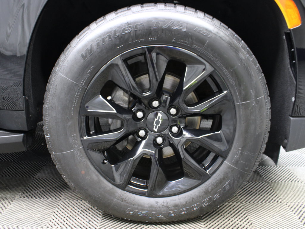 Used 2022 Chevrolet Tahoe Premier w/ Max Trailering Package AWD/4WD image 10