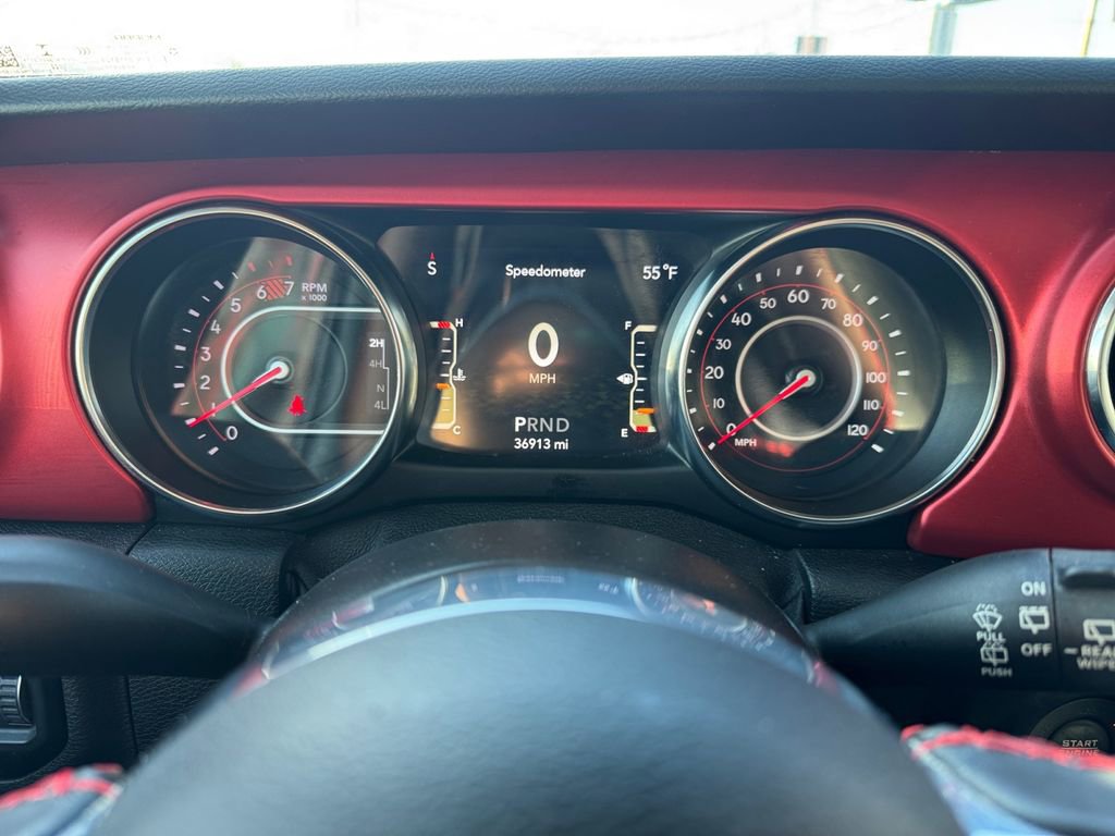 Used 2021 Jeep Wrangler Unlimited Rubicon image 36