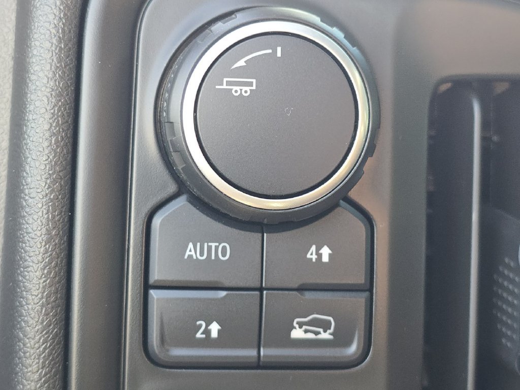 Used 2023 Chevrolet Silverado 1500 Custom AWD/4WD image 6