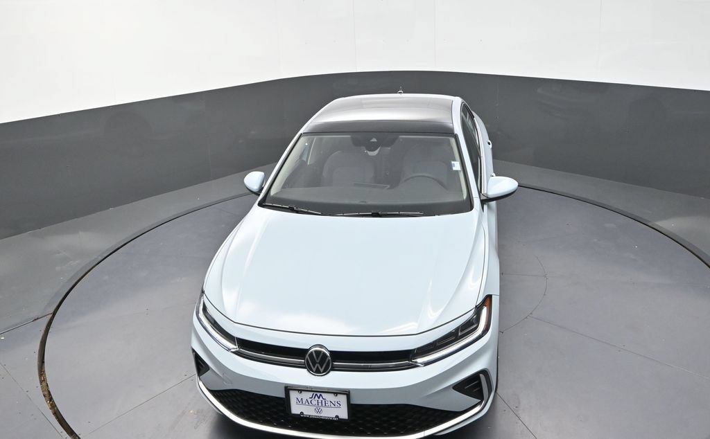 New 2026 Volkswagen Jetta SE FWD image 13