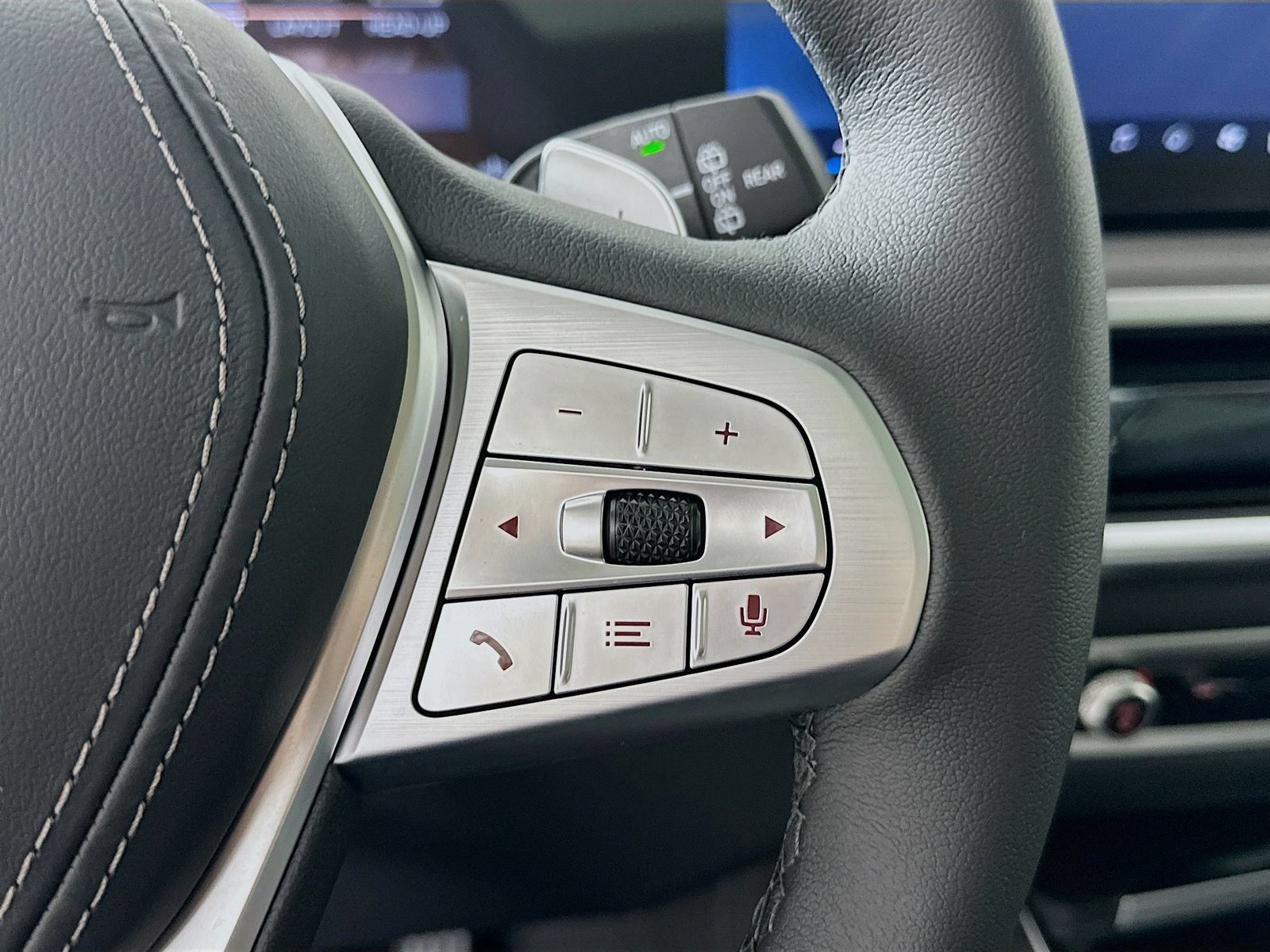 New 2027 BMW X7 xDrive40i w/ Premium Package AWD/4WD image 19