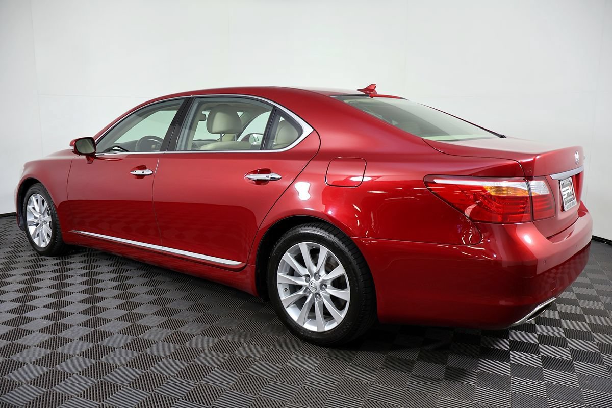 Used 2011 Lexus LS 460 L w/ Luxury Pkg AWD/4WD image 12
