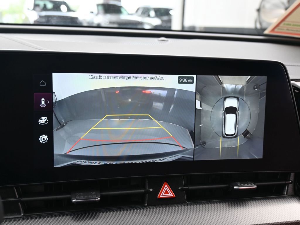 Used 2024 Kia Sportage SX image 17