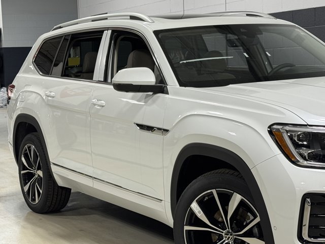 New 2026 Volkswagen Atlas SEL Premium R-Line image 4