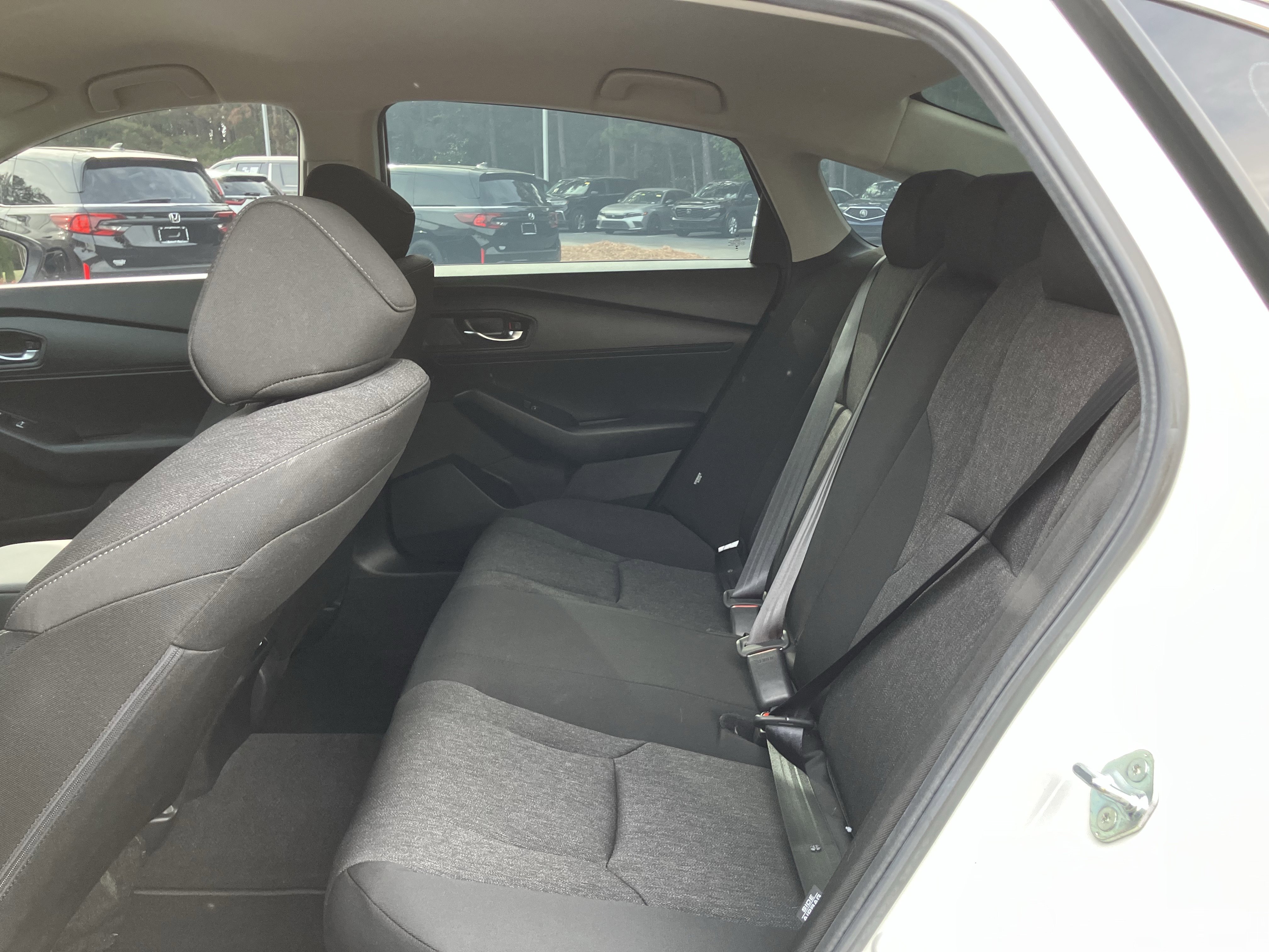 Used 2025 Honda Accord LX image 32