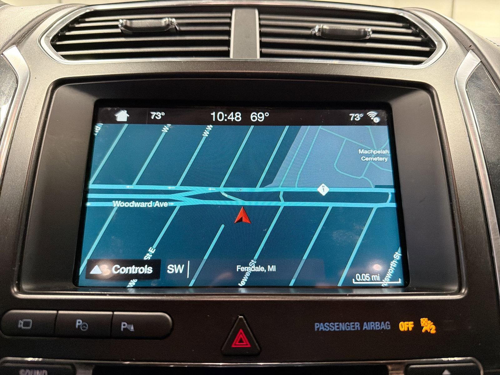 Used 2018 Ford Explorer Platinum AWD/4WD image 33