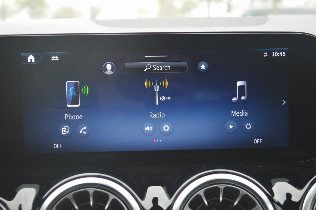 Certified 2025 Mercedes-Benz GLA 250 GLA 250 image 21