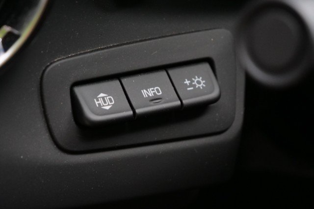 Used 2022 Chevrolet Camaro ZL1 RWD image 19