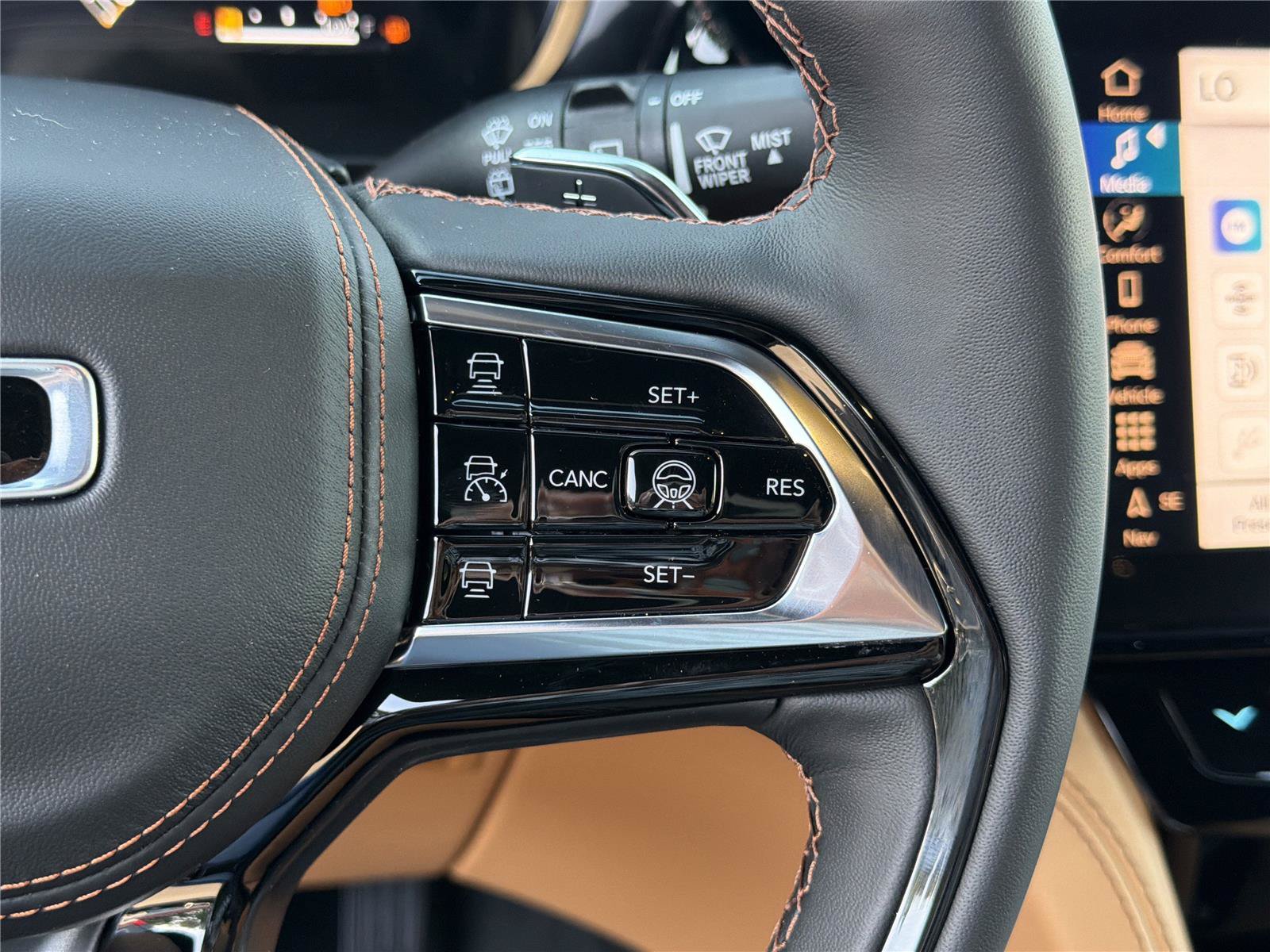 New 2026 Jeep Grand Cherokee Summit AWD/4WD image 27