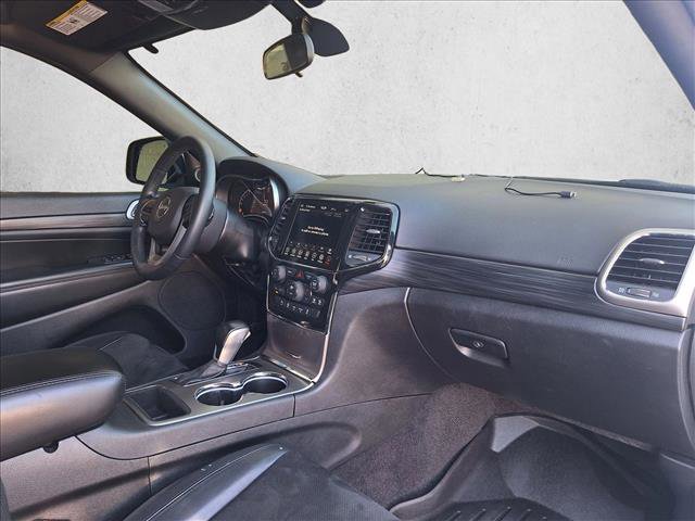 Used 2021 Jeep Grand Cherokee Laredo X image 18