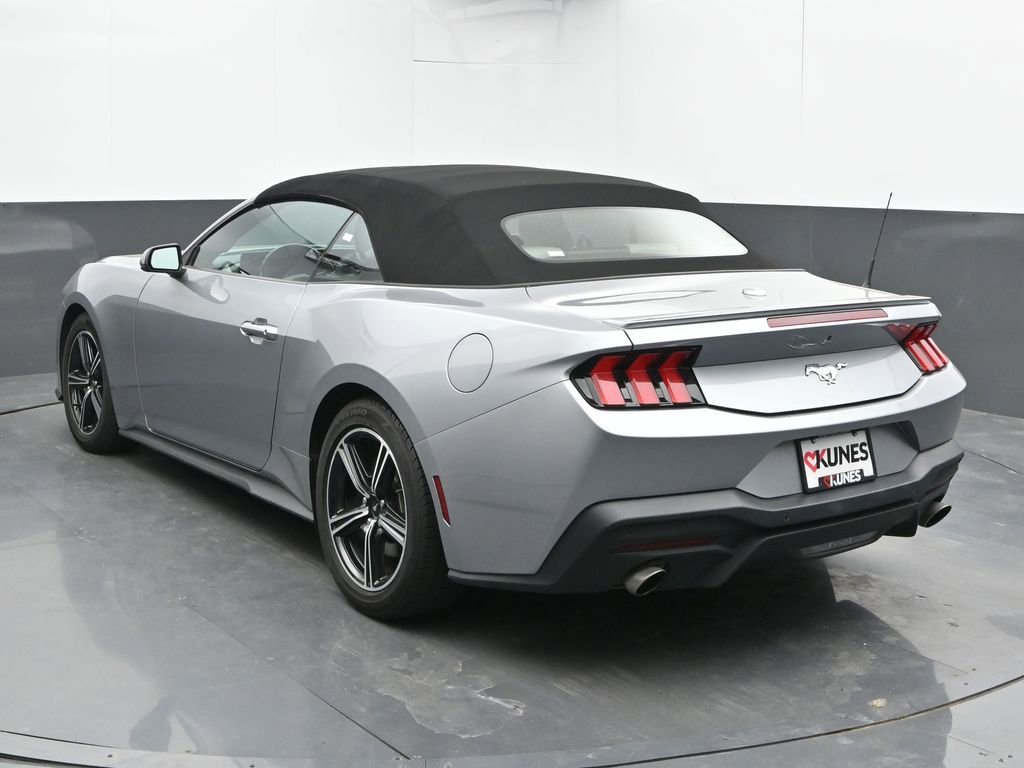Used 2024 Ford Mustang Premium RWD image 9