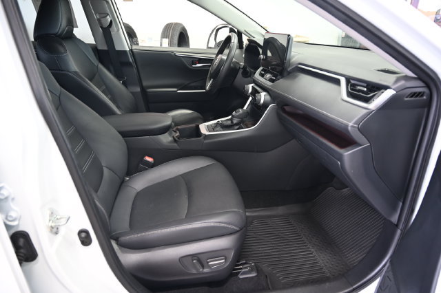 Used 2023 Toyota RAV4 Limited AWD/4WD image 11