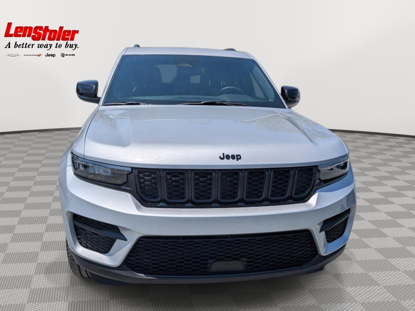 Used 2023 Jeep Grand Cherokee Altitude AWD/4WD image 8