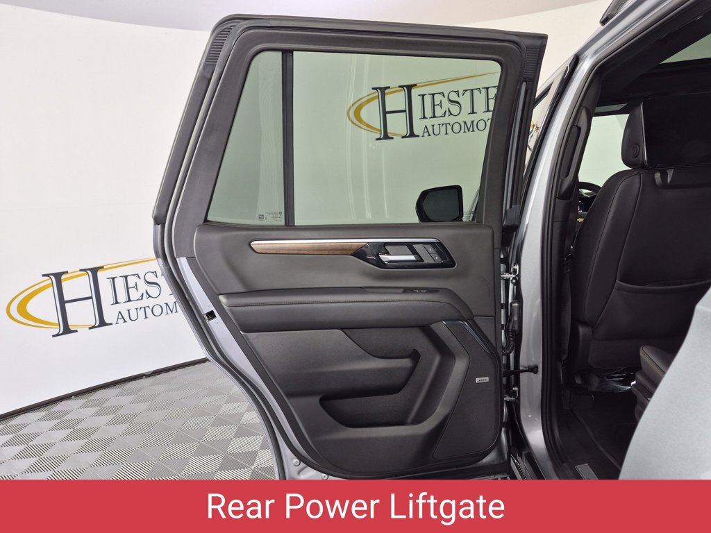 Certified 2025 Chevrolet Tahoe High Country AWD/4WD image 32