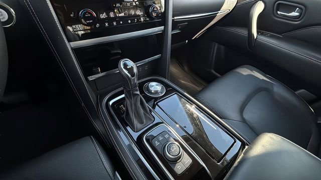 Used 2023 INFINITI QX80 Premium Select w/ All-Season Package AWD/4WD image 14