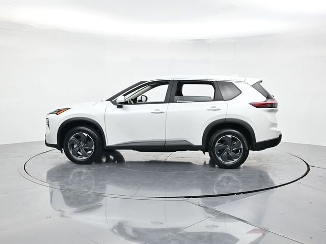 Used 2025 Nissan Rogue SV image 7