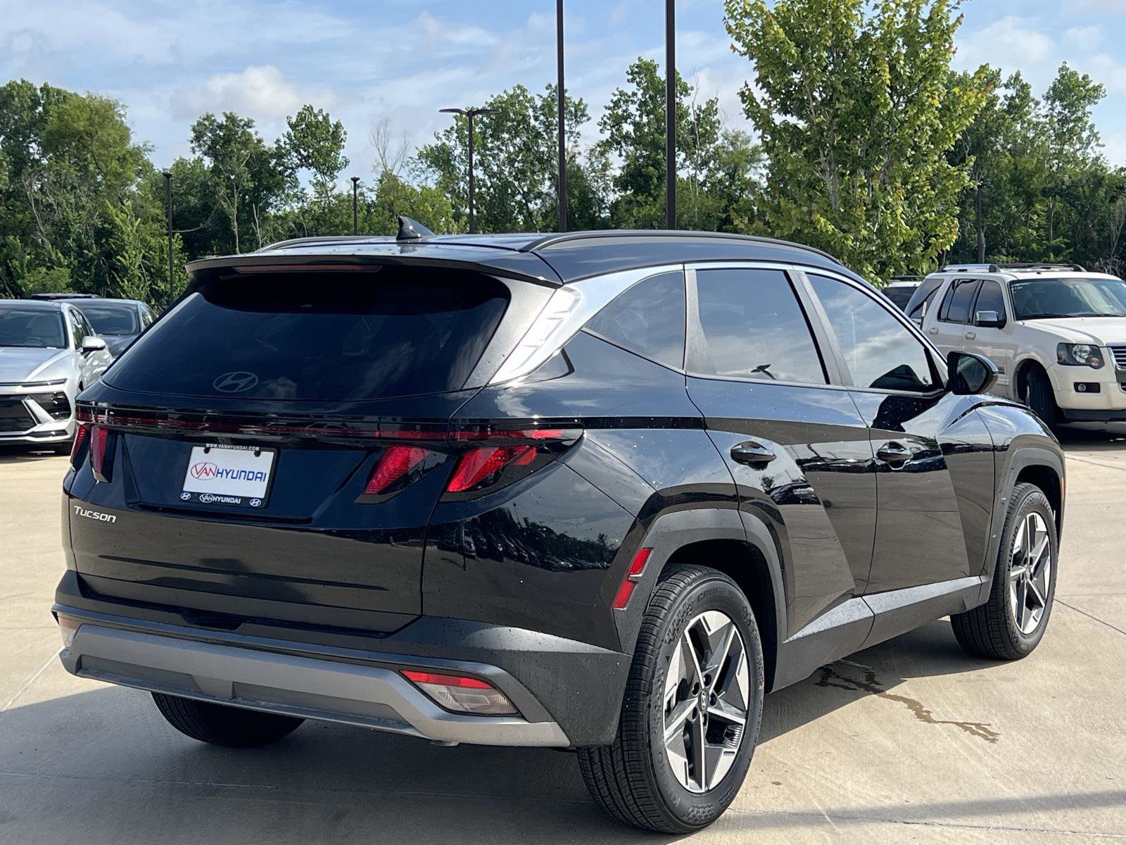 New 2025 Hyundai Tucson SEL image 13