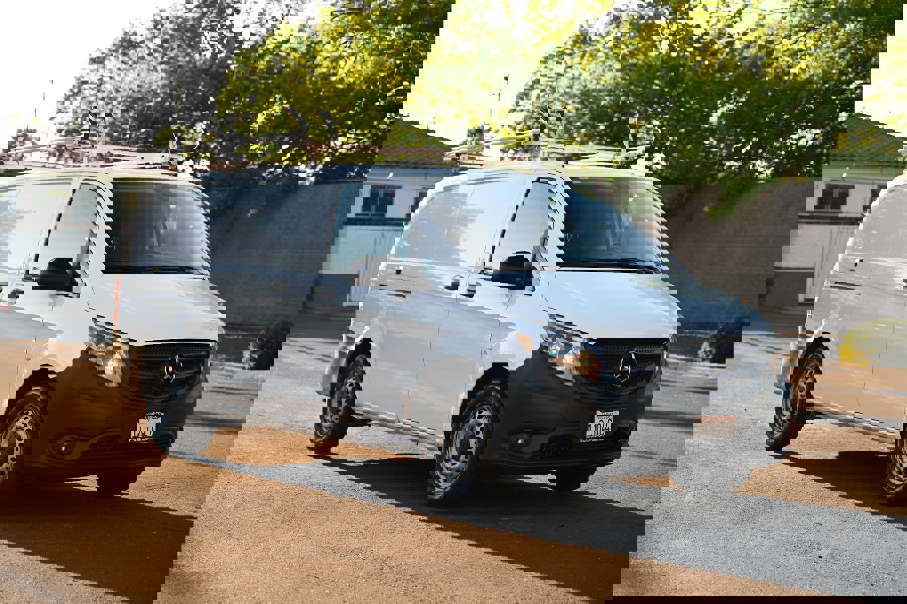 Used 2020 Mercedes-Benz Metris image 1