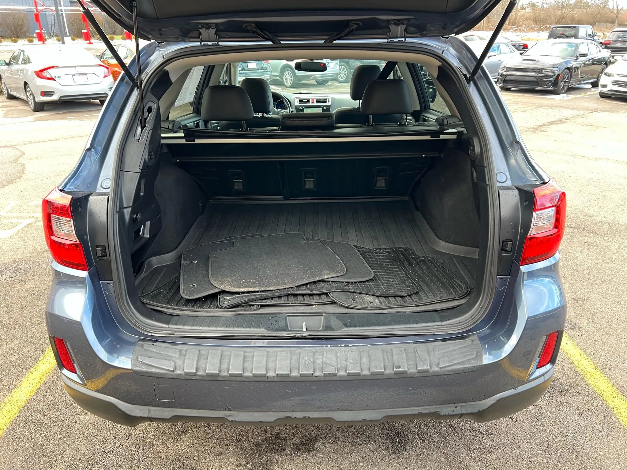 Used 2015 Subaru Outback 2.5i Limited image 27