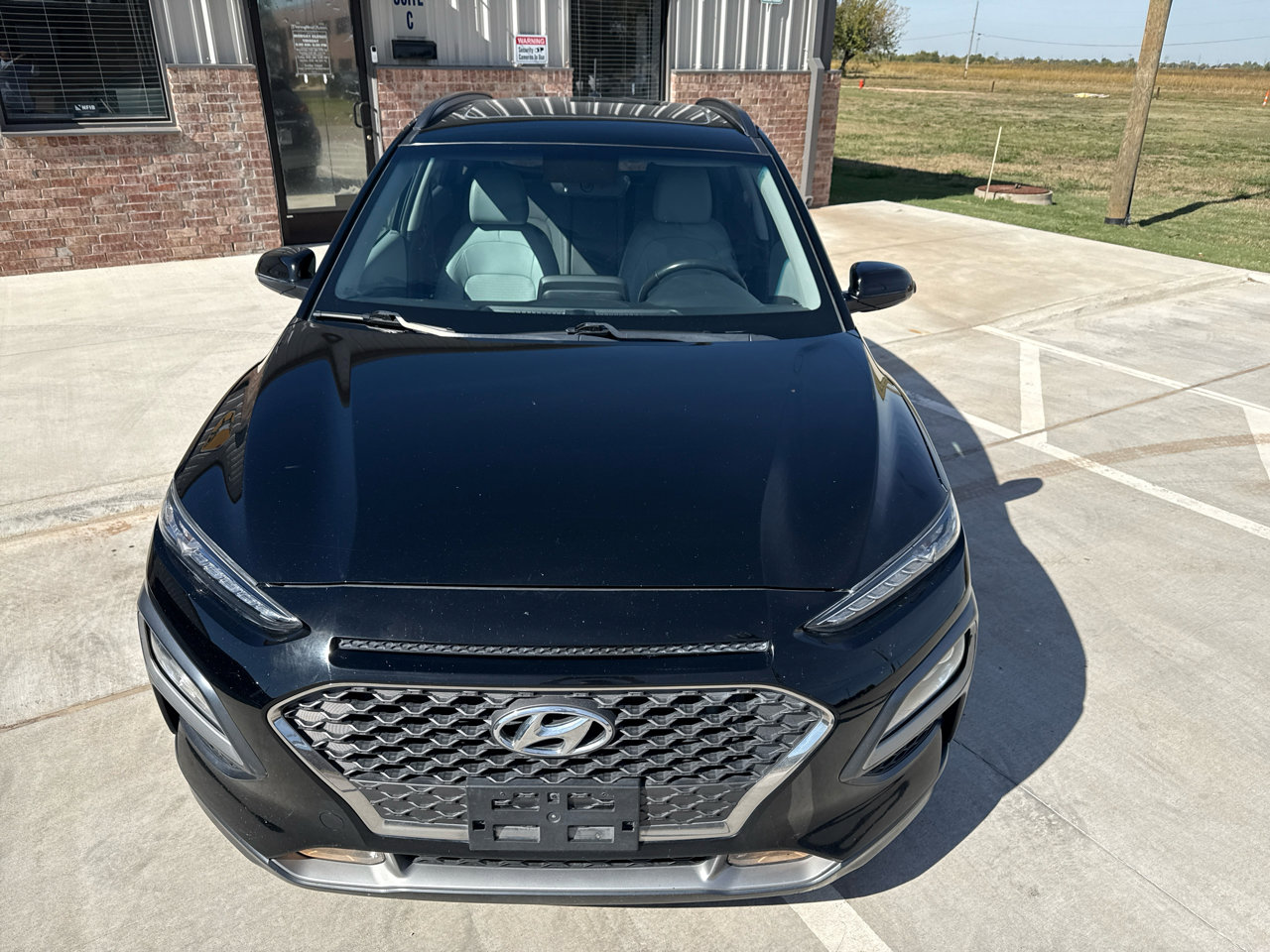 Used 2018 Hyundai Kona Limited image 4
