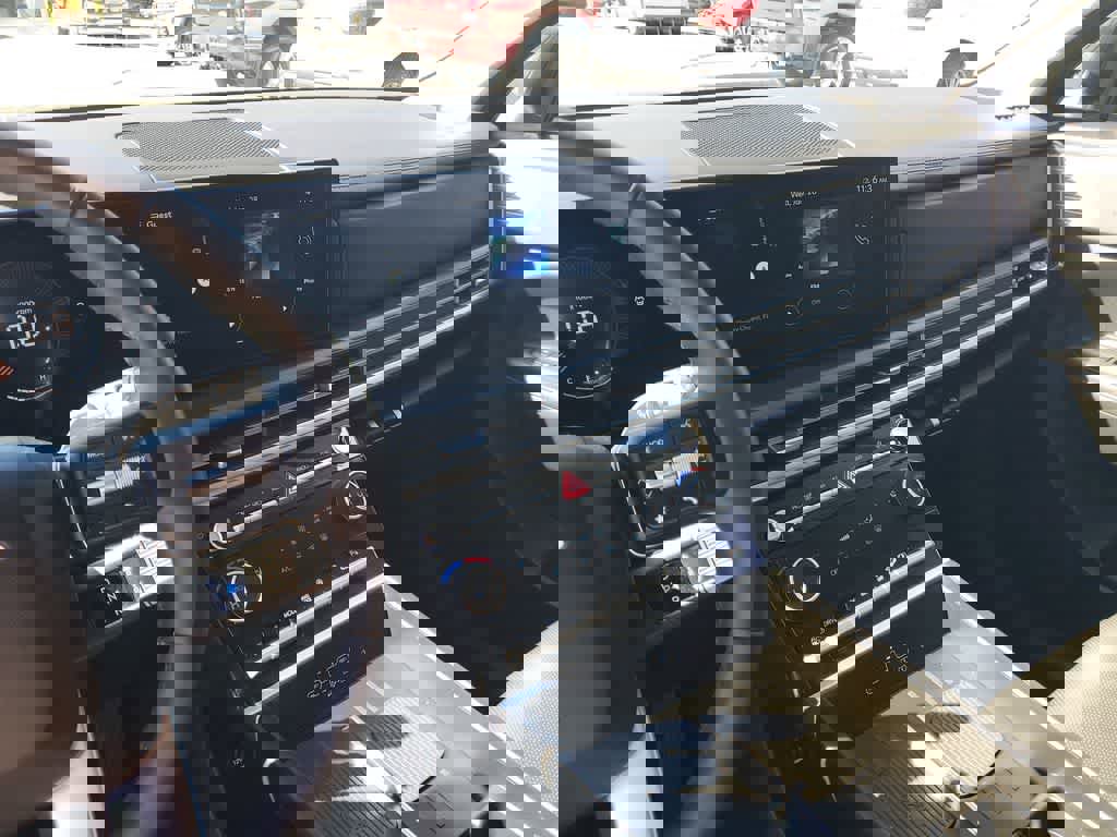 Used 2025 Hyundai Santa Fe XRT image 30