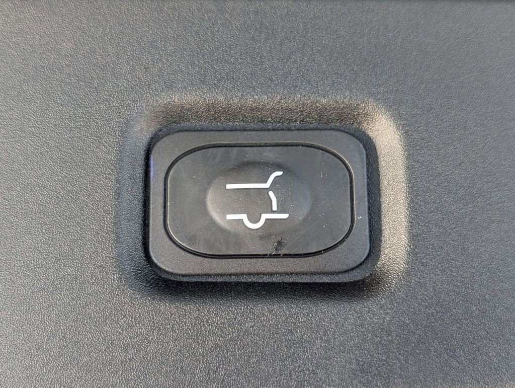 New 2026 Ford Expedition Active image 23