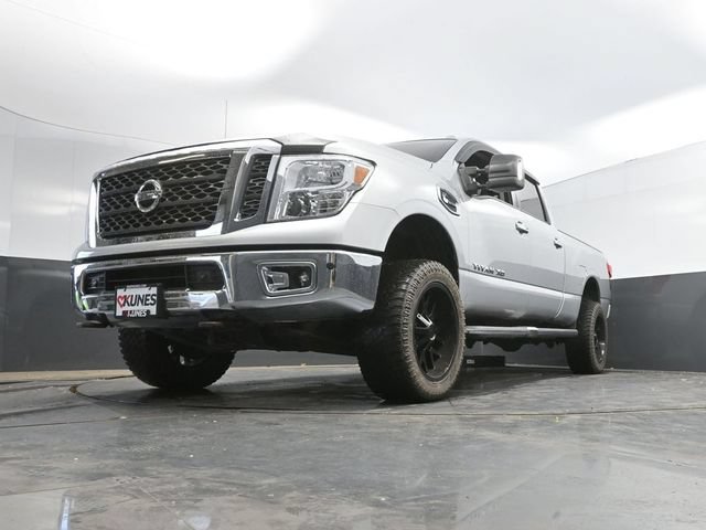 Used 2016 Nissan Titan XD AWD/4WD image 50