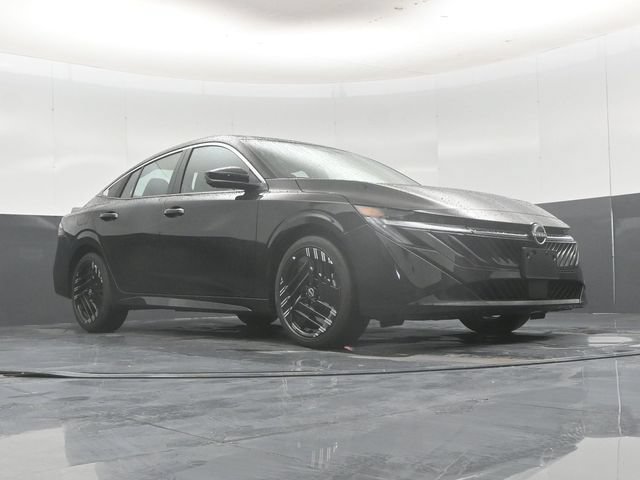 Used 2026 Nissan Sentra SR w/ Floor Mat Package FWD image 52